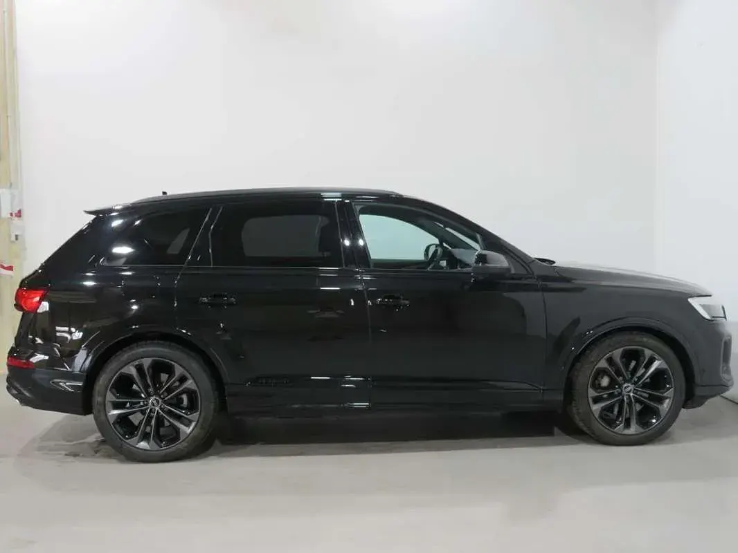 Usado Audi Q7 286 CV (210 kW) 2025 Negro SUV