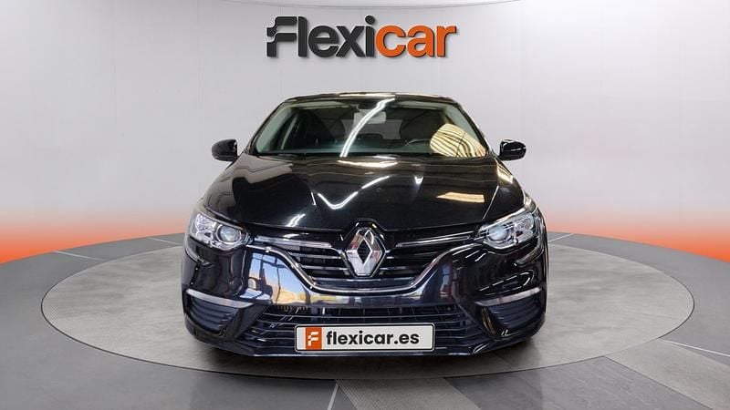 Usado Renault Mégane IV Business 140 CV (102 kW) 2020 Negro Utilitario