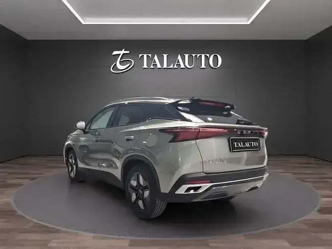 Usado Omoda 5 146 CV (107 kW) 2025 Gris SUV