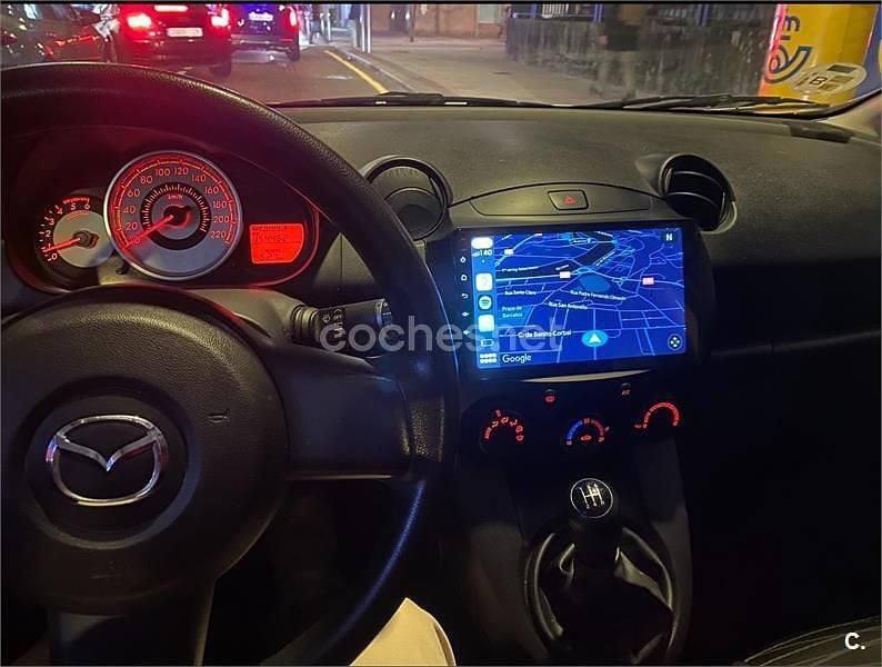 Gris / plata Usado 2009 Mazda 2 Active Berlina | 4000 € (Precio justo) - Imagen 1/4