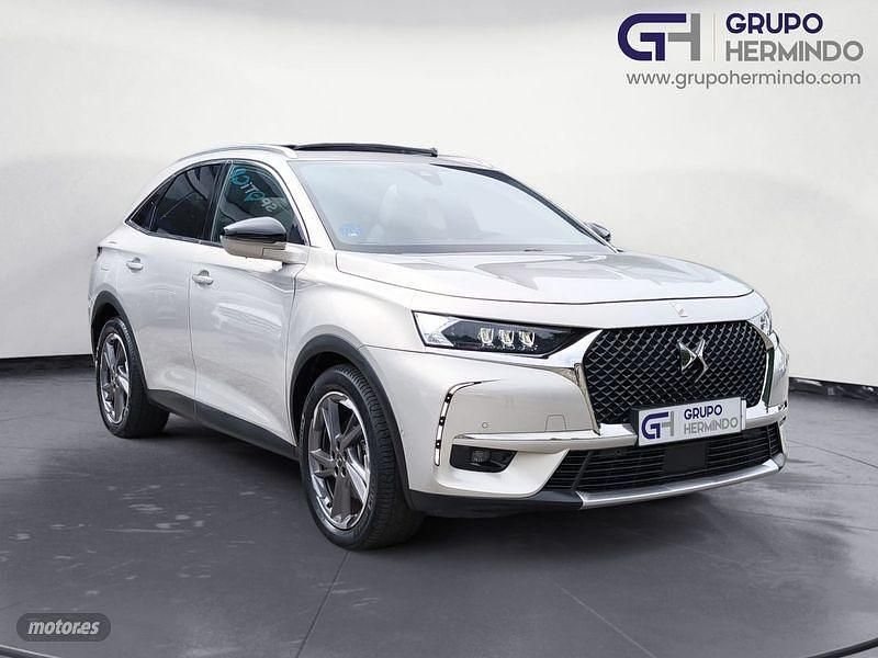 Gris Usado 2021 DS Automobiles DS7 Crossback Grand Chic SUV | 26.499 € (Precio justo) - Imagen 1/4
