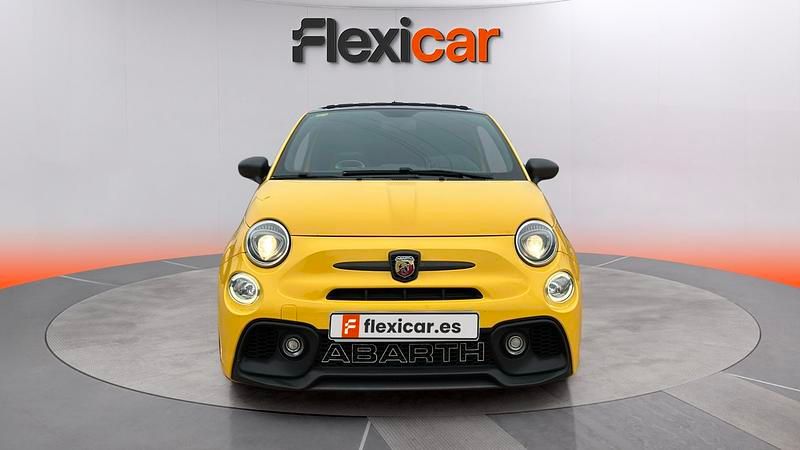 Usado Abarth 595 180 CV (132 kW) 2018 Amarillo Berlina