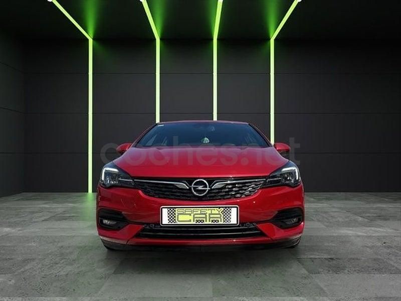 Usado Opel Astra Elegance 122 CV (89 kW) 2020 Rojo Berlina
