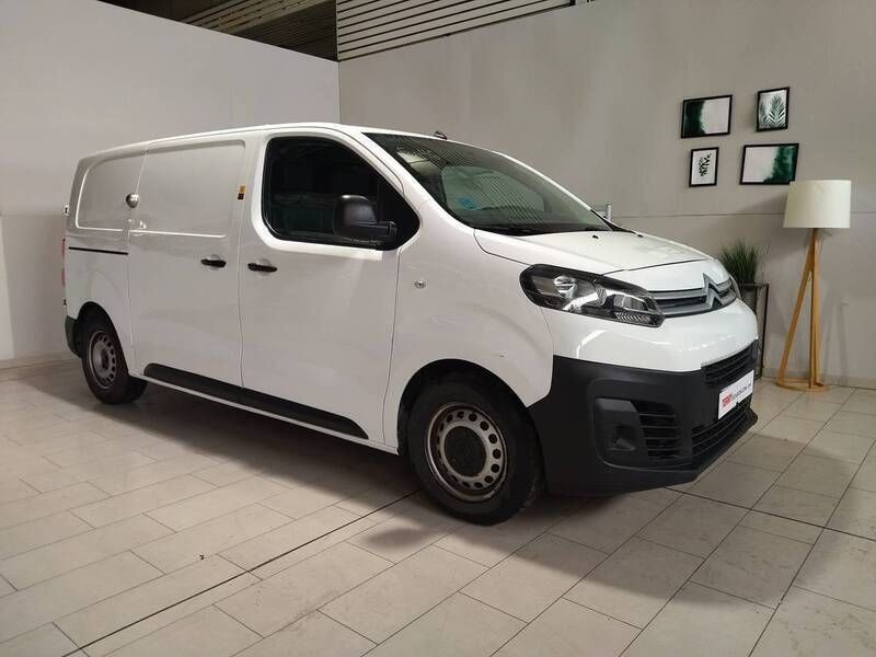 Blanco Usado 2021 Citroën Jumpy Monovolumen | 18.490 € (Precio justo) - Imagen 1/4