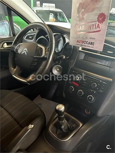 Usado Citroën C4 Business Class 112 CV (82 kW) 2012 Gris / plata Berlina