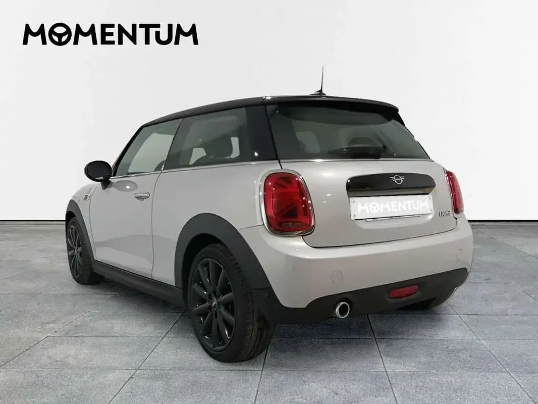 Usado Mini Cooper 136 CV (100 kW) 2018 Blanco Utilitario