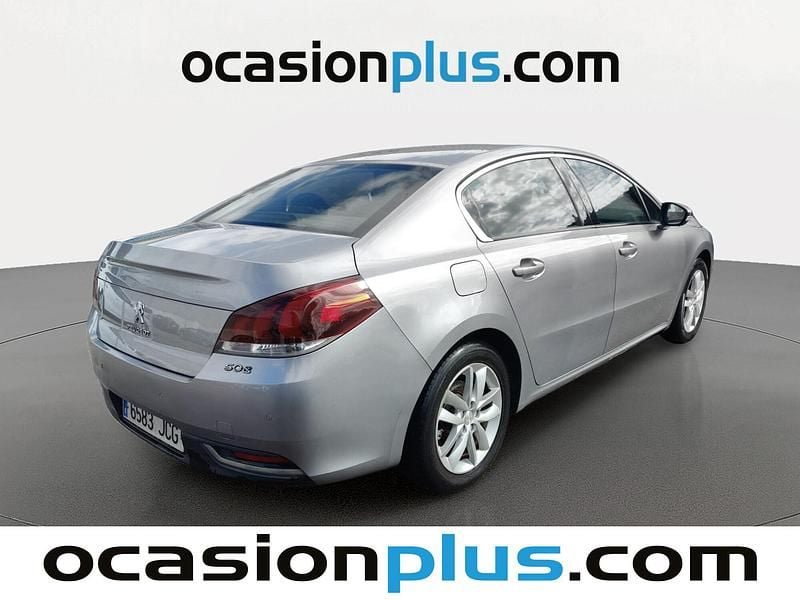 Usado Peugeot 508 Active 140 CV (102 kW) 2015 Gris Utilitario