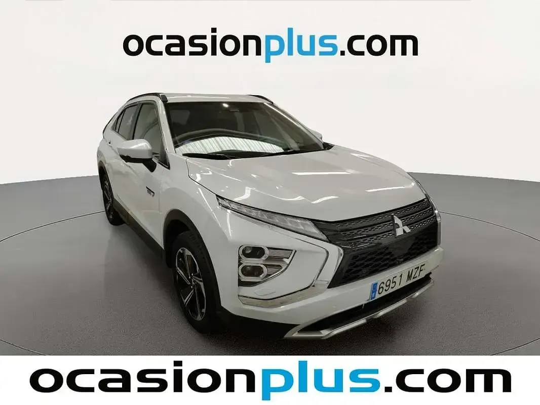 Usado Mitsubishi Eclipse Cross 188 CV (138 kW) 2025 Blanco SUV