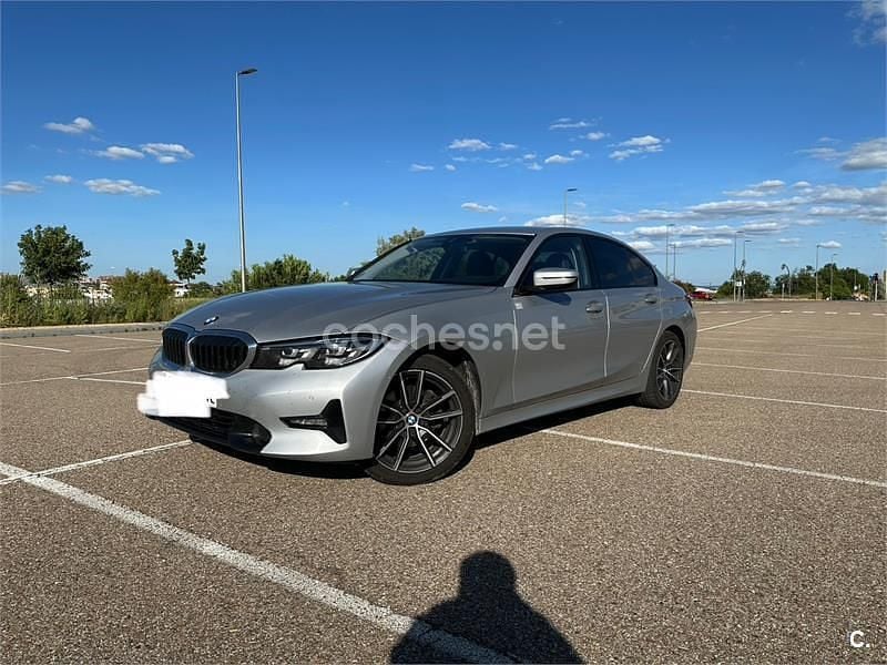 Usado BMW 320 Sport Line 190 CV (139 kW) 2019 Gris / plata Berlina