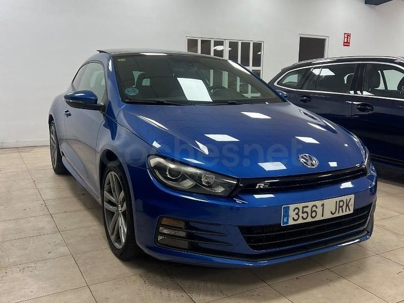 Usado VW Scirocco R-line 150 CV (110 kW) 2016 Azul Coupe