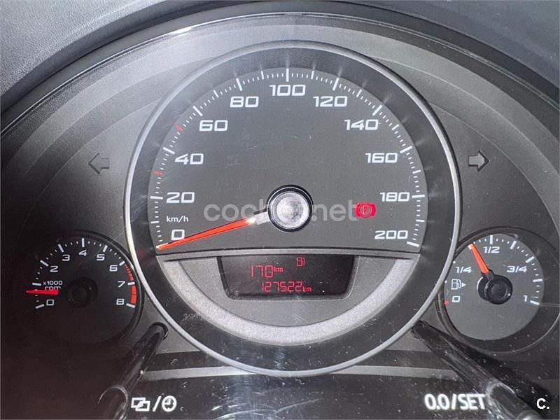 Usado Seat Mii Style 75 CV (55 kW) 2019 Rojo Utilitario