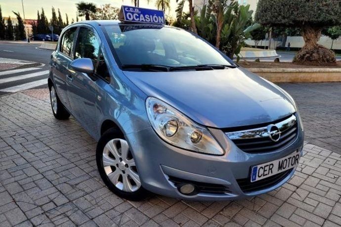 Usado 2009 Opel Corsa Enjoy Utilitario | 5490 € (Un poco caro) - Imagen 1/4
