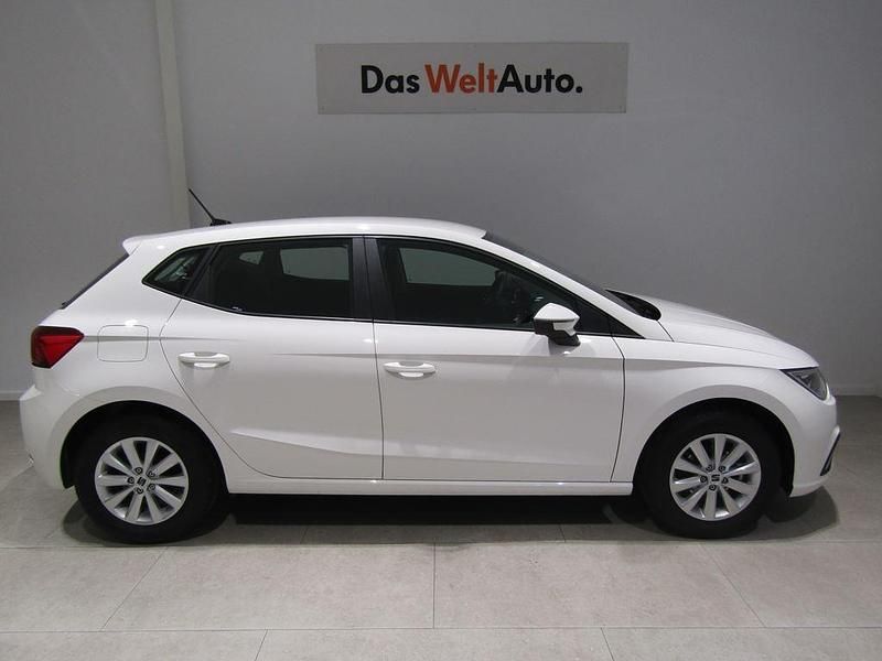 Usado Seat Ibiza Style 80 CV (58 kW) 2025 Blanco Utilitario