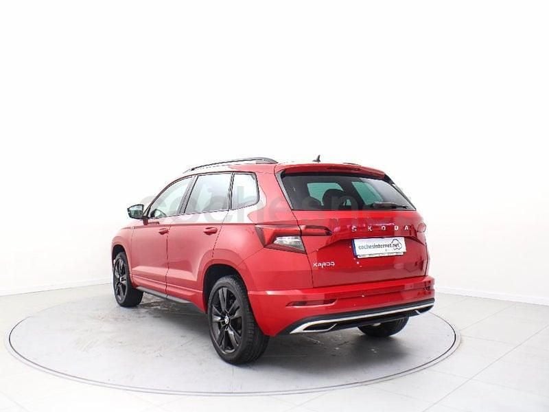 Usado Skoda Karoq SportLine 150 CV (110 kW) 2019 Rojo SUV