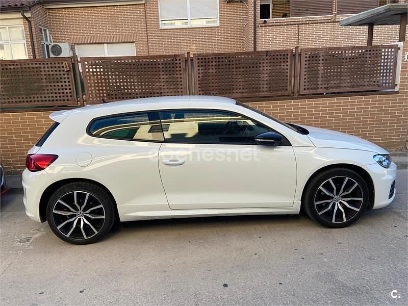 Blanco Usado 2016 VW Scirocco R-line Coupe | 11.600 € (Buen precio) - Imagen 1/4