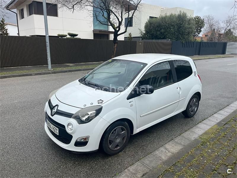 Usado Renault Twingo Night&Day 75 CV (55 kW) 2014 Blanco Utilitario