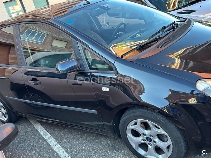 Usado Ford C-MAX Titanium 115 CV (84 kW) 2010 Negro Monovolumen