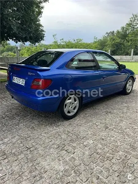 Usado Citroën Xsara 167 CV (122 kW) 2000 Azul Coupe
