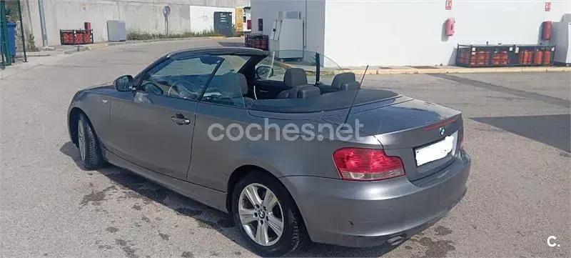 Usado BMW 118 Cabriolet 143 CV (105 kW) 2010 Gris / plata Descapotable