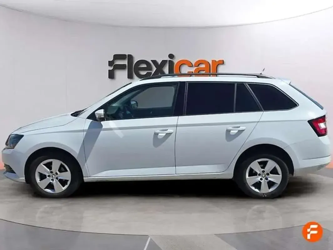 Usado Skoda Fabia Ambition 95 CV (69 kW) 2018 Blanco Utilitario