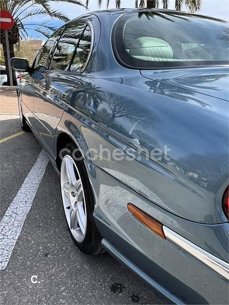Usado Jaguar S-Type Executive 240 CV (176 kW) 1999 Verde Berlina