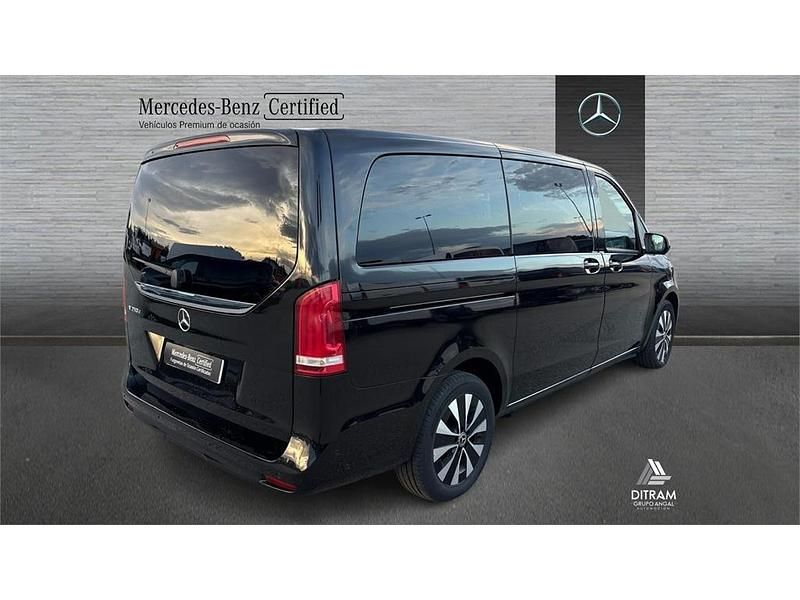 Usado Mercedes V250 190 CV (139 kW) 2023 Negro Monovolumen