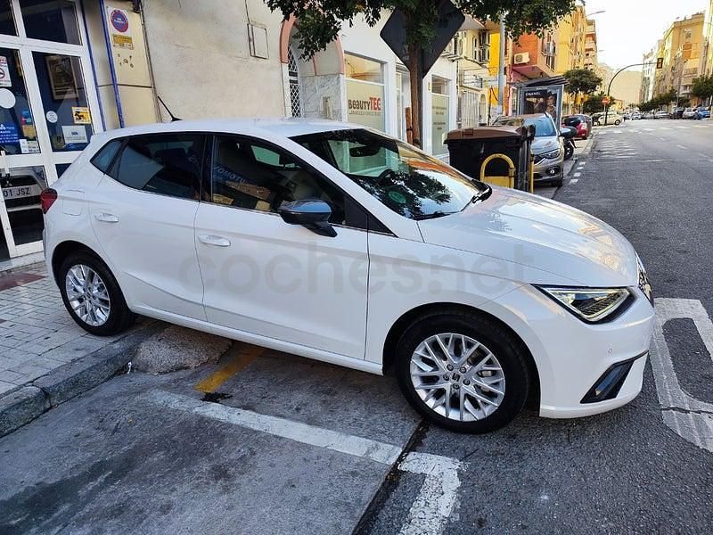 Usado Seat Ibiza XCELLENCE 116 CV (85 kW) 2025 Blanco Utilitario