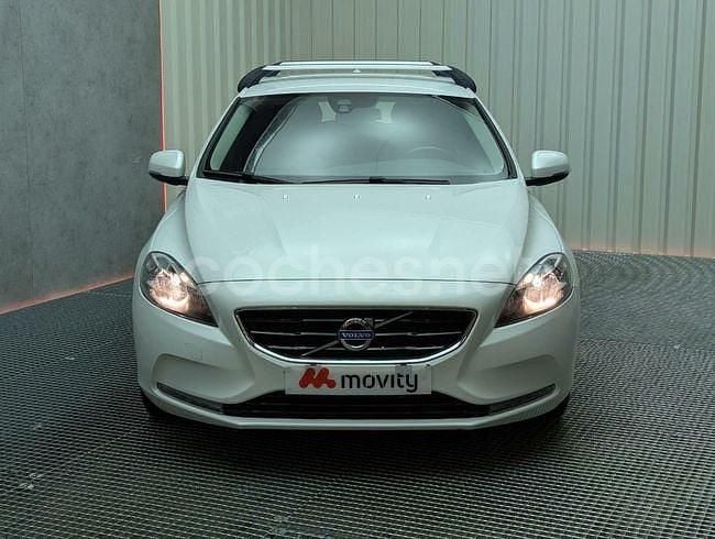 Usado Volvo V40 Ocean Race 116 CV (85 kW) 2015 Blanco Familiar