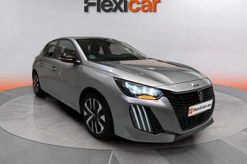 Gris Usado 2024 Peugeot 208 Active Utilitario | 13.490 € (Precio justo) - Imagen 1/4
