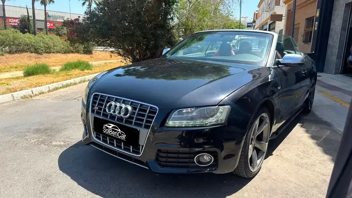 Usado Audi A5 Cabriolet 333 CV (244 kW) 2012 Negro Descapotable