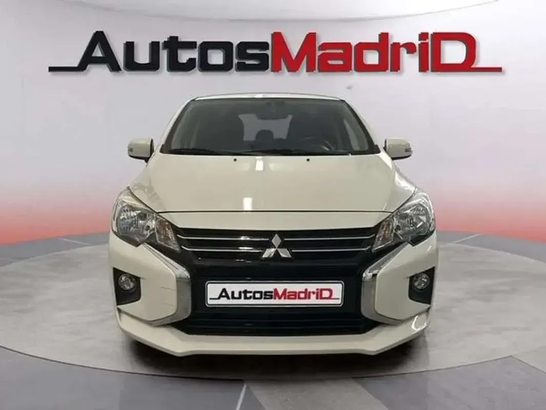 Usado Mitsubishi Space Star Motion 71 CV (52 kW) 2023 Blanco Utilitario