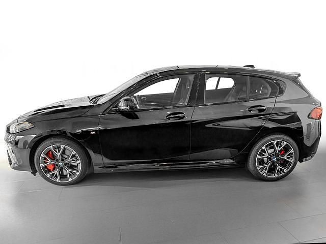 Usado BMW 118 Comfort Edition 150 CV (110 kW) 2025 Utilitario