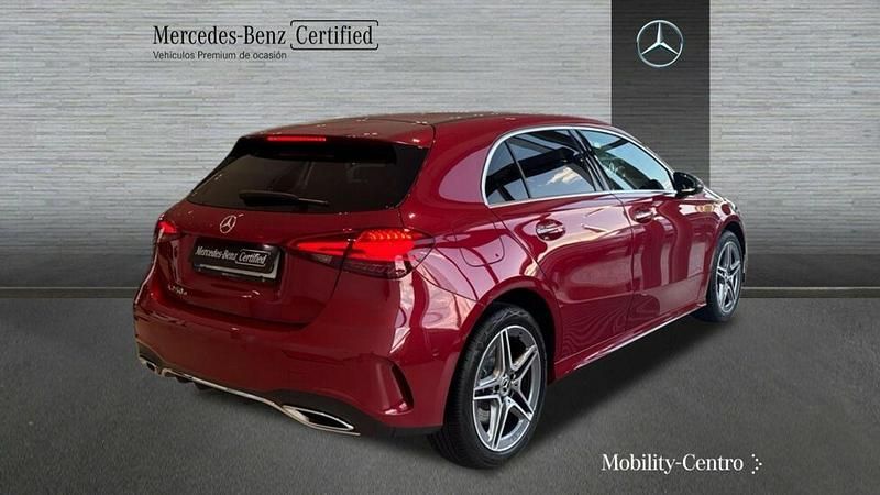 Usado Mercedes A250 217 CV (159 kW) 2024 Manufaktur rojo patagonia metalizado Utilitario