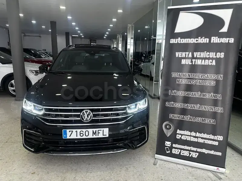 Usado VW Tiguan R-line 150 CV (110 kW) 2023 Negro SUV