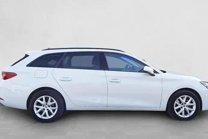 Usado Seat Leon ST Style 115 CV (84 kW) 2023 Familiar