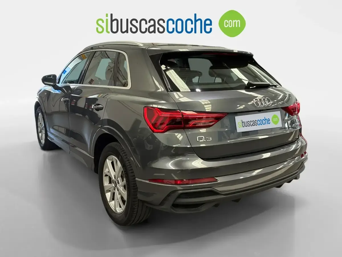 Usado Audi Q3 S-Line 190 CV (139 kW) 2023 Gris/plata SUV