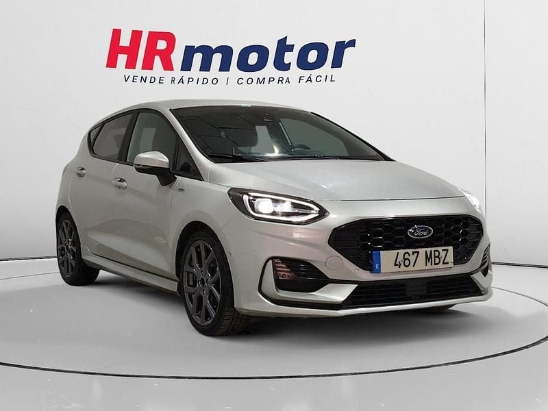 Gris / plata Usado 2022 Ford Fiesta ST-Line Utilitario | 14.910 € (Precio justo) - Imagen 1/4