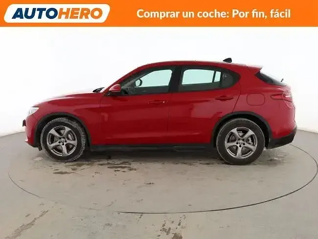 Usado Alfa Romeo Stelvio 150 CV (110 kW) 2017 Rojo SUV