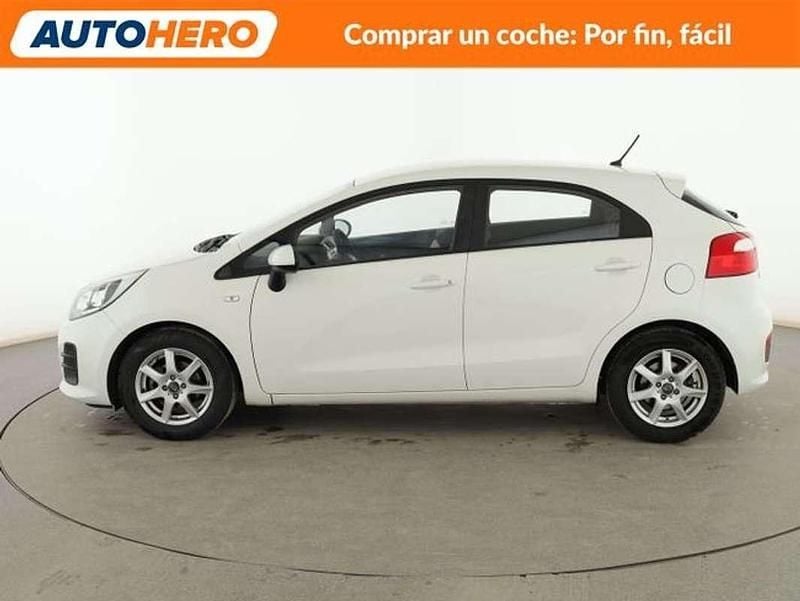 Usado Kia Rio 84 CV (61 kW) 2015 Blanco Utilitario