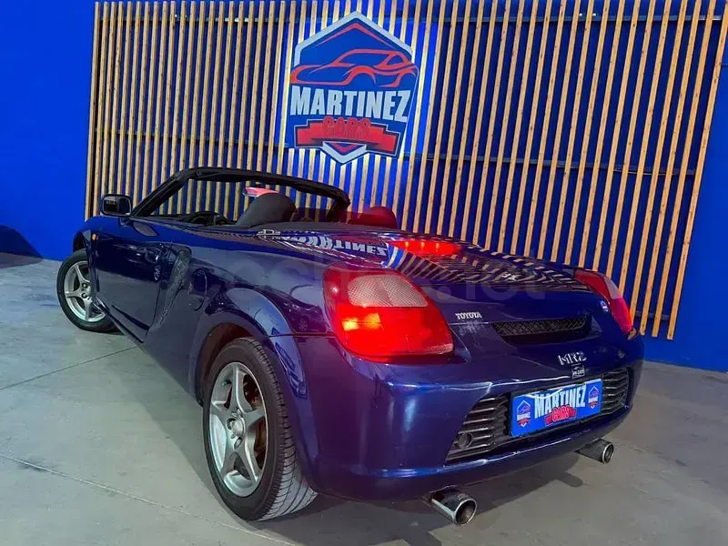 Usado Toyota MR2 140 CV (102 kW) 2003 Azul Descapotable
