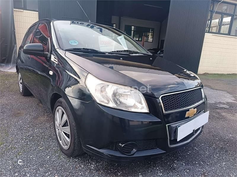 Usado Chevrolet Aveo LS 84 CV (61 kW) 2010 Negro Berlina