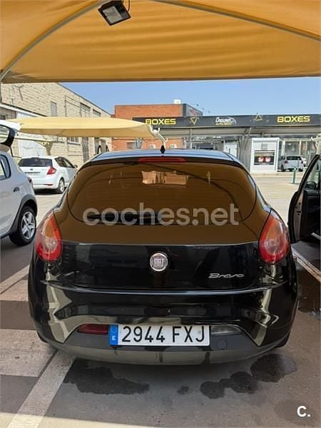 Negro Usado 2007 Fiat Bravo Emotion Utilitario | 2500 € (Buen precio) - Imagen 1/4