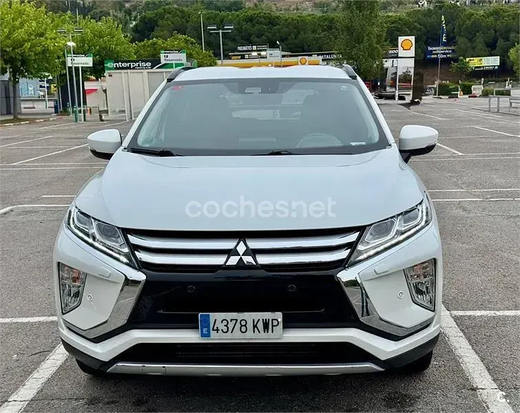 Usado Mitsubishi Eclipse Cross Motion 163 CV (119 kW) 2019 Blanco SUV