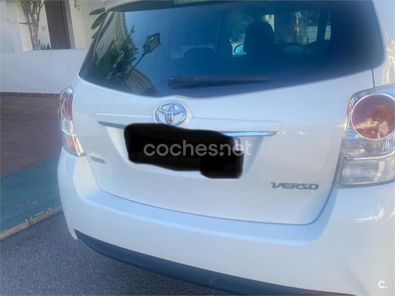 Usado Toyota Verso Advance 124 CV (91 kW) 2013 Blanco Monovolumen