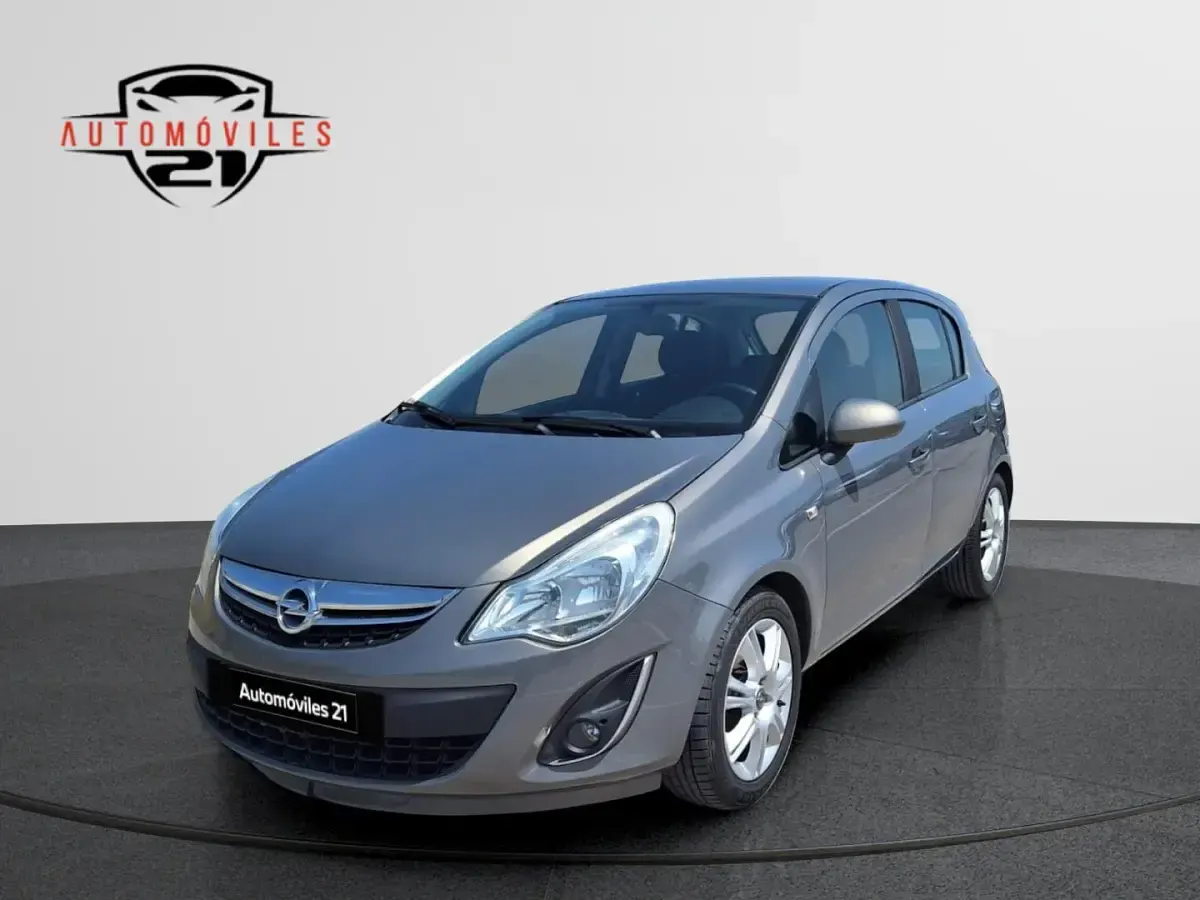 Usado Opel Corsa 85 CV (62 kW) 2011 Gris Utilitario