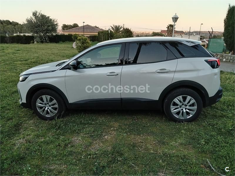 Usado Peugeot 3008 Active 150 CV (110 kW) 2013 Blanco Familiar