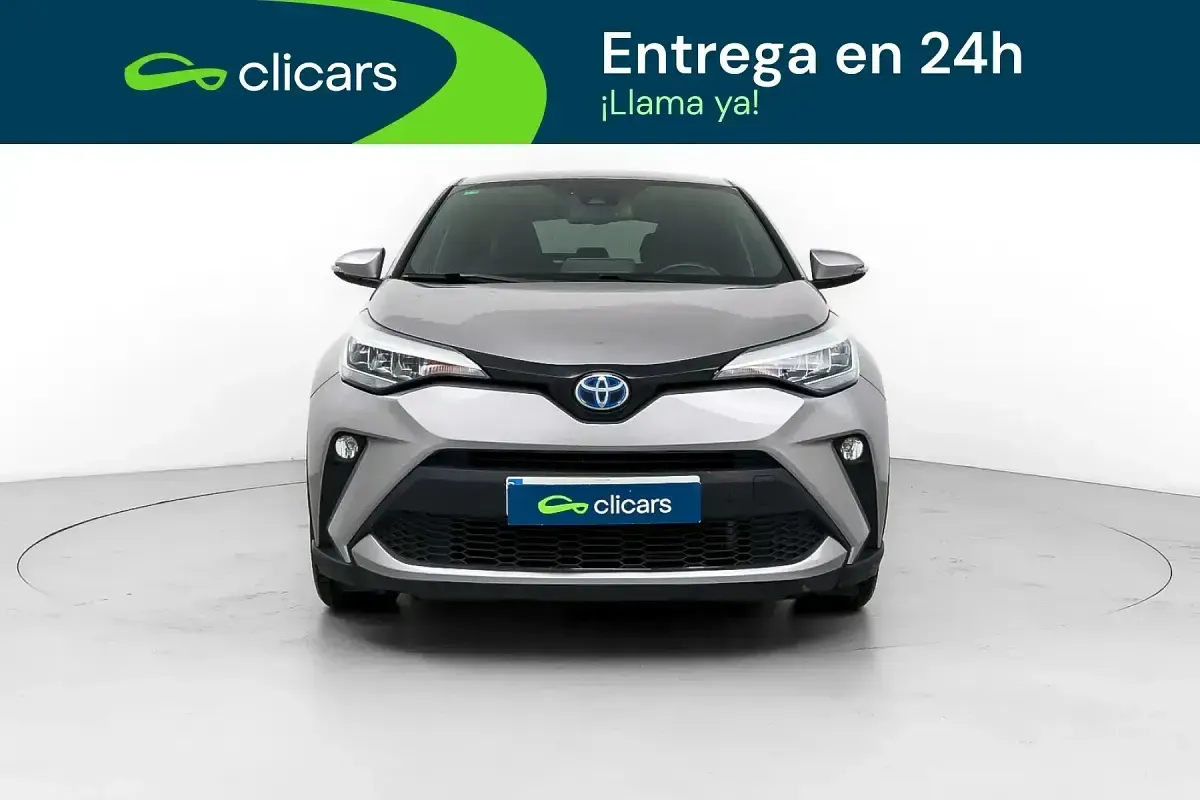 Usado Toyota C-HR Advance 122 CV (89 kW) 2021 Gris / plata SUV