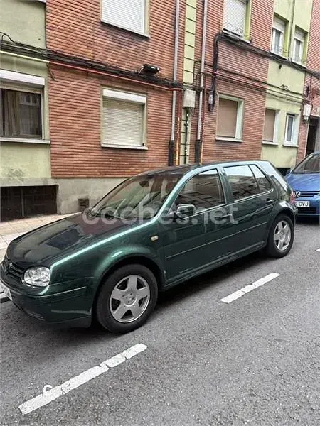 Usado VW Golf III Conceptline 90 CV (66 kW) 1999 Verde Berlina
