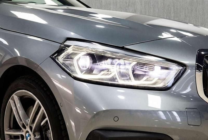 Usado BMW 116 150 HP (110 kW) 2024 Cinzento Citadino