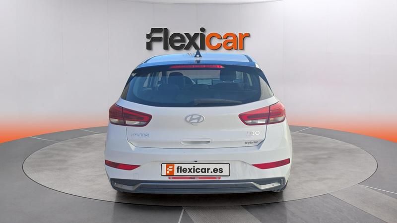 Brugt Hyundai i30 120 HK (88 kW) 2024 Hvid Sedan